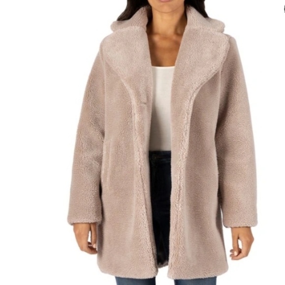 Kut from the Kloth Jackets & Blazers - Kut From The Kloth Addyson Fleece coat in taupe
